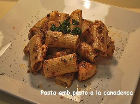 pasta amb pesto a la canadenca